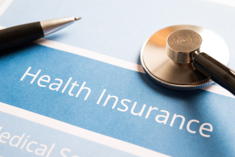 Navigating The Maze: How To Pick The Best Health Insurance in 2023