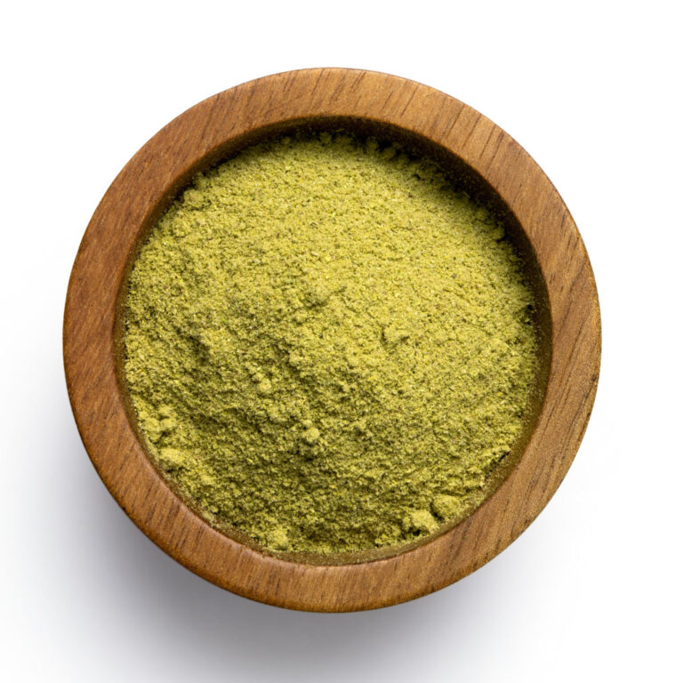 Kratom 101: A Beginner’s Guide to This Ancient Herbal Remedy